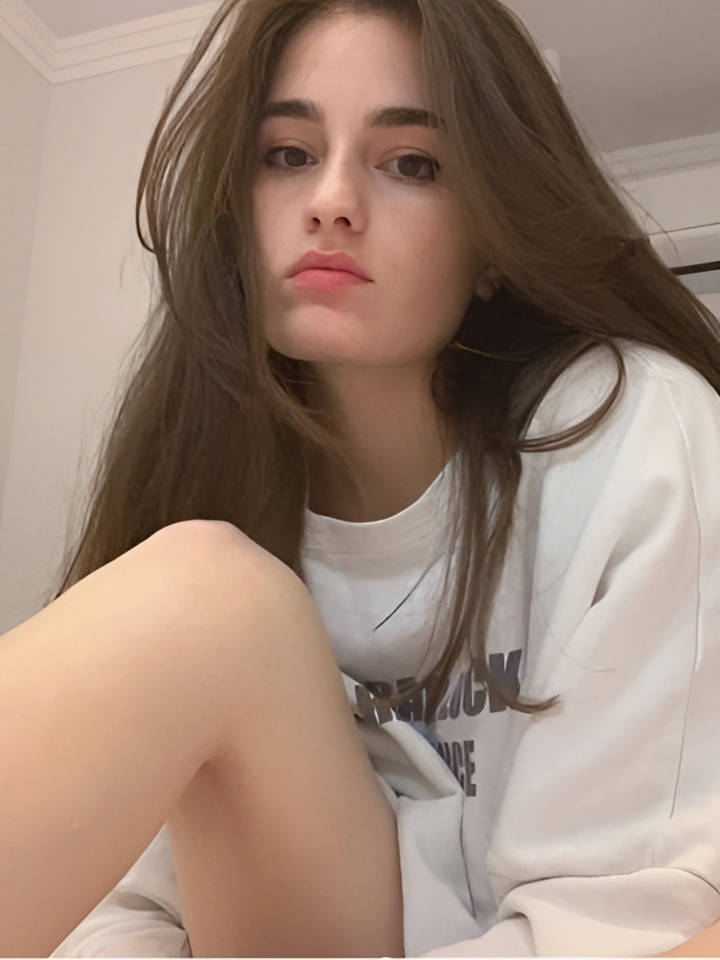 Елизавета привлекальеная девушка из Моздок цена от 10000 руб