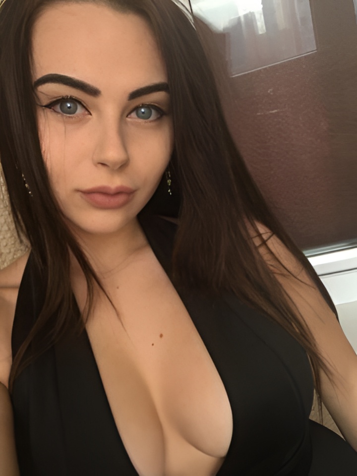 Эвелина привлекальеная девушка из Моздок цена от 1500 руб