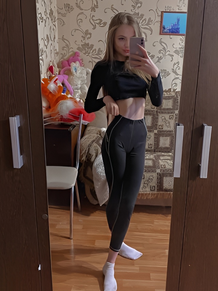 Леночка привлекальеная девушка из Моздок цена от 1500 руб