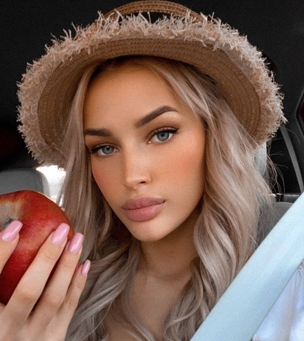 Валерия привлекальеная девушка из Моздок цена от 3000 руб