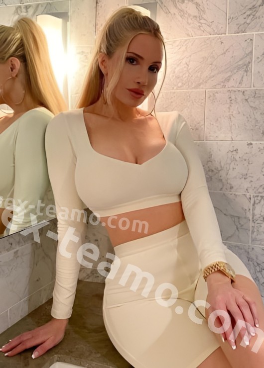 Элина привлекательная девушка из Моздок цена от 2000 руб