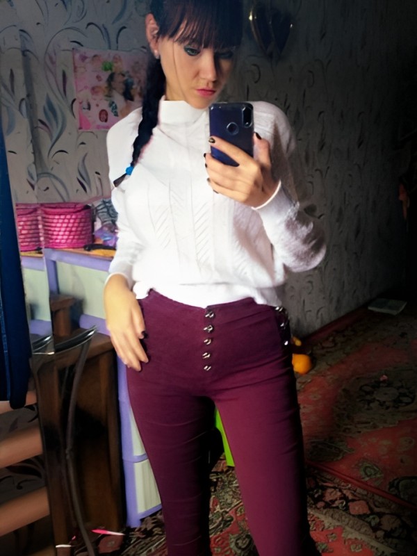 Стефания привлекательная девушка из Моздок цена от 4000 руб