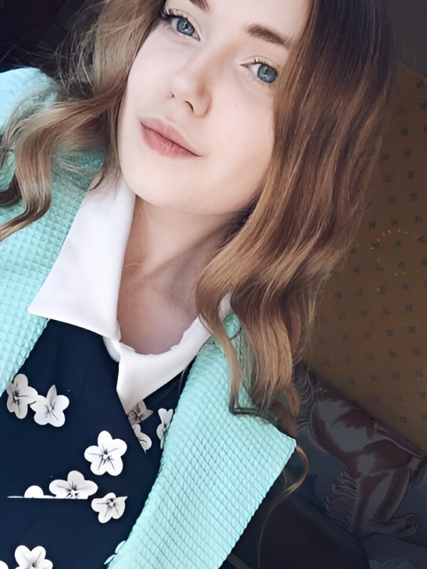 Юна привлекательная девушка из Моздок цена от 2000 руб