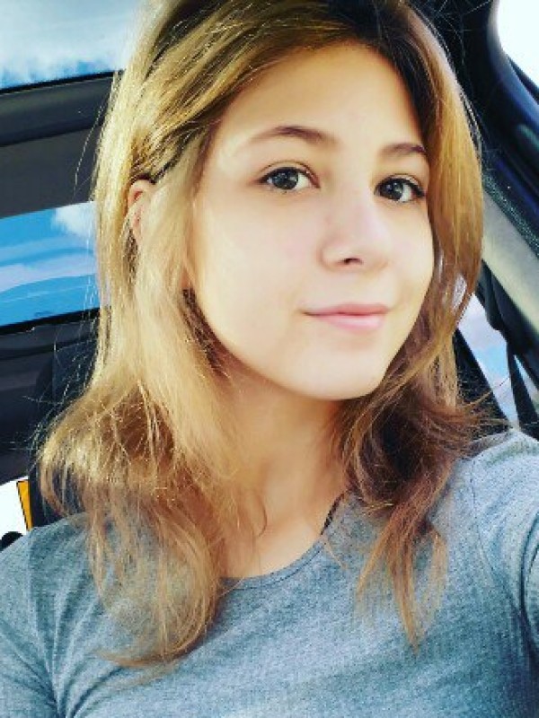 Надежда привлекательная девушка из Моздок цена от 3500 руб